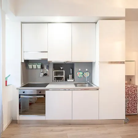 Apartment Easy Living 10 Min To Duomo